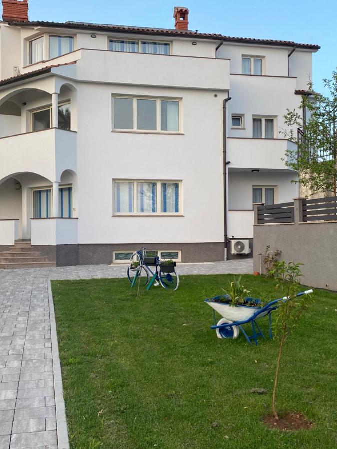 Villa Mara Pula Buitenkant foto