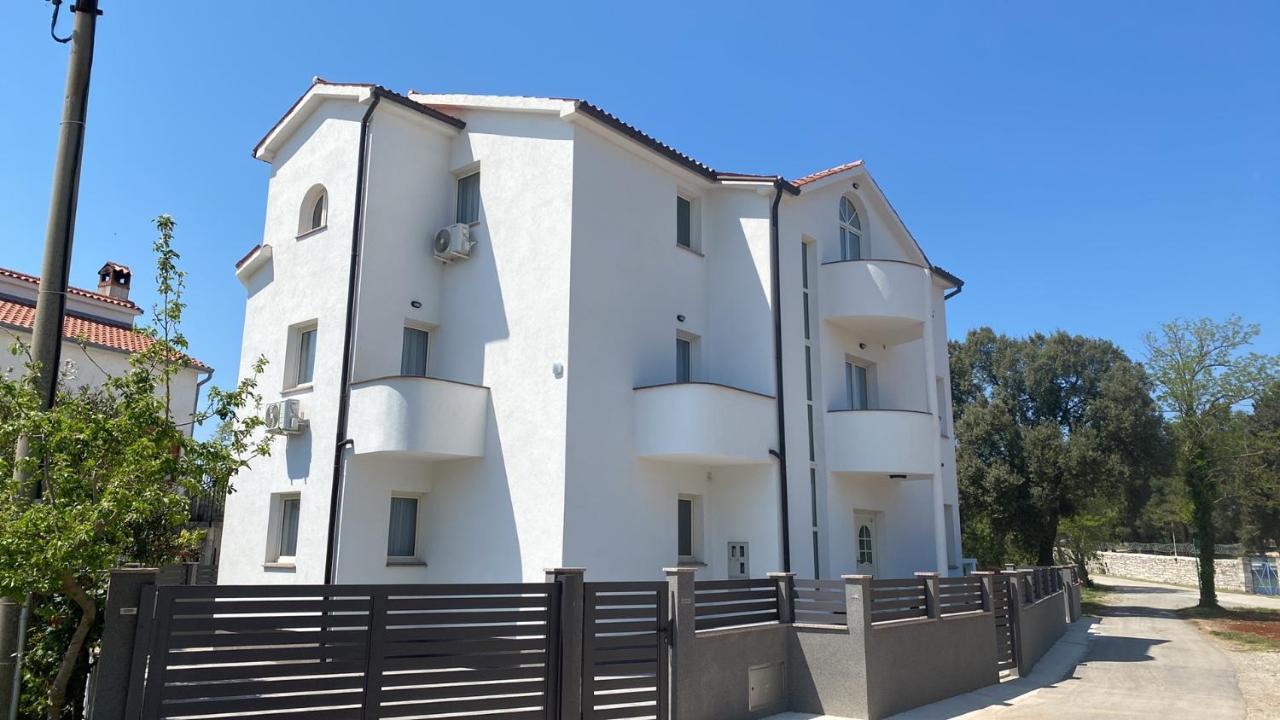 Villa Mara Pula Buitenkant foto